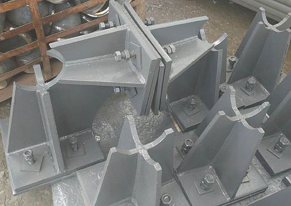 姜堰煤棚网架双向支座